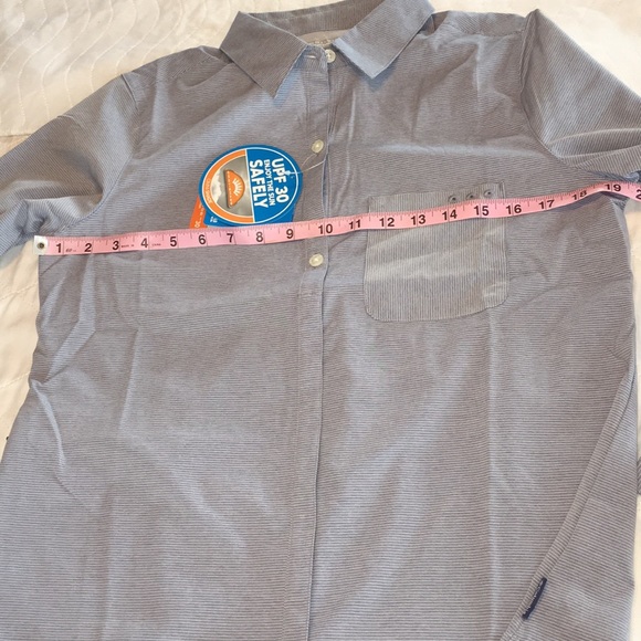 Columbia Women’s Reel Relaxed Woven Long Sleeve - Picture 12 of 16